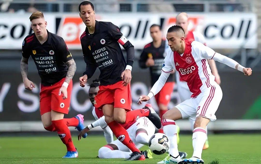 足球各俱乐 足球各俱乐