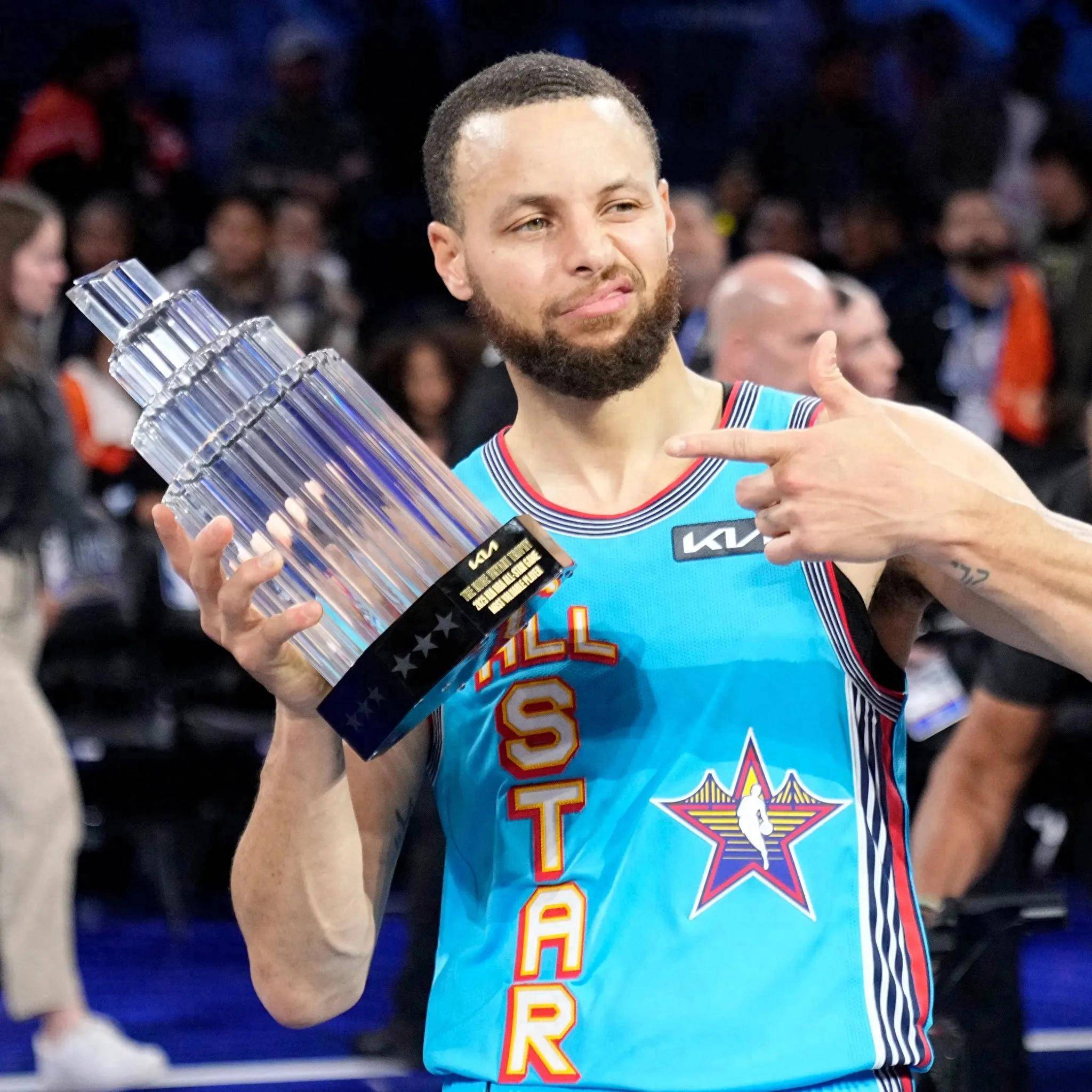 处于绝对的 处于绝对的